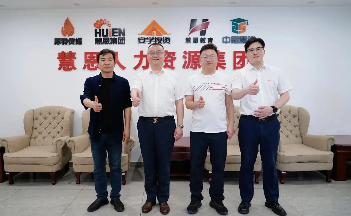 1755236337124445.jpg aaea95f5-0b45-4908-bcc9-d07b3516aa83.jpg